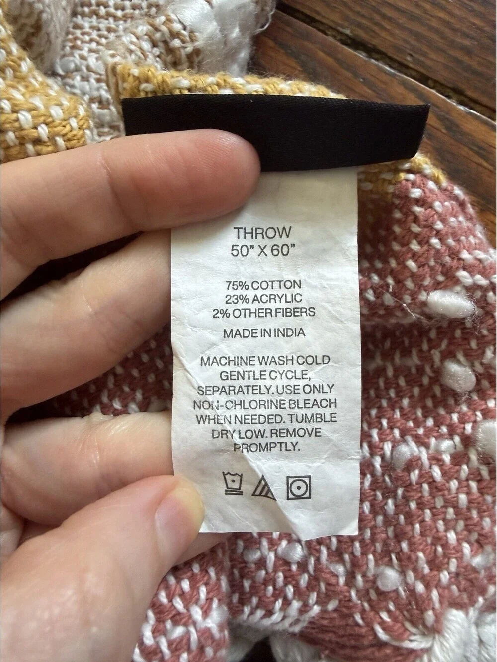 DKNY Soft Throw Blanket Multicolor Soft With Tastes